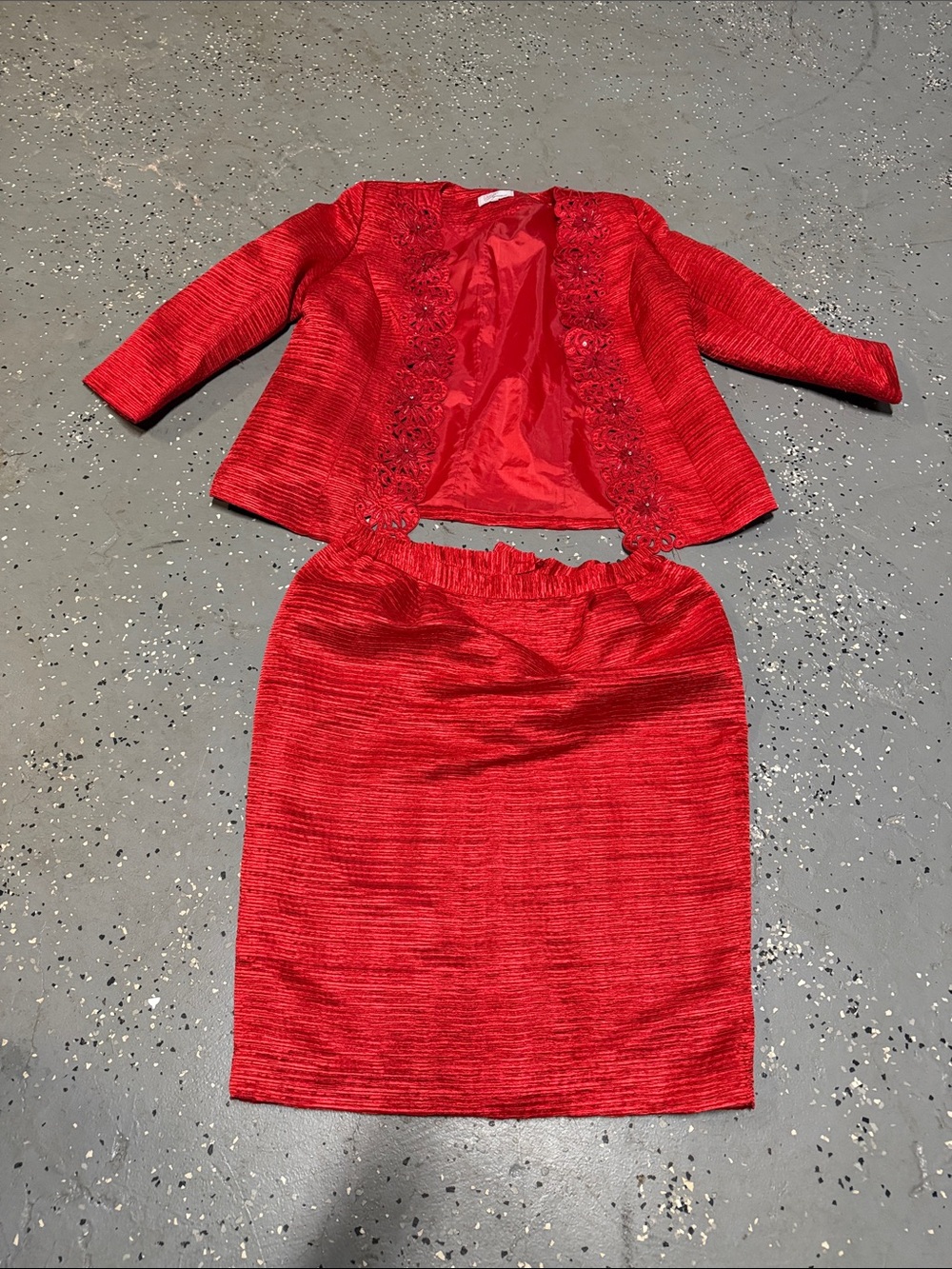 Signature Red Textured Two-Piece Skirt Set
